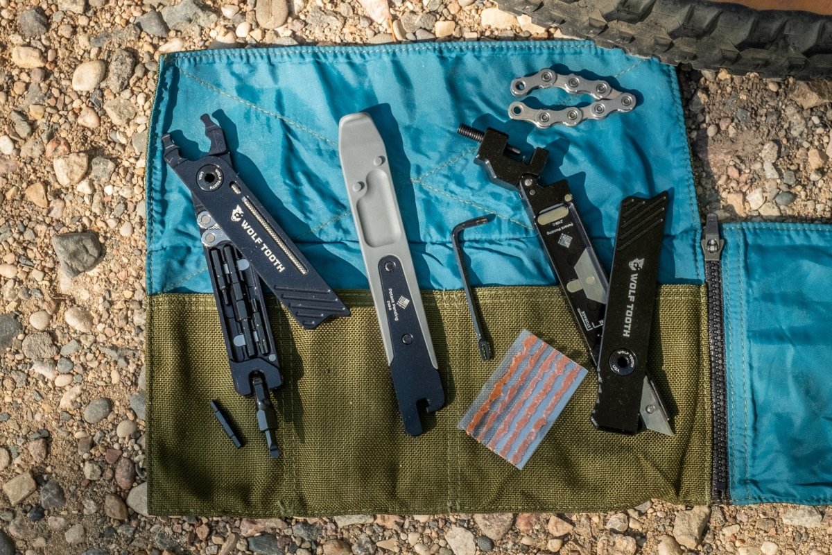 8-Bit Chainbreaker + Utility Knife Multi-Tool - Image 12
